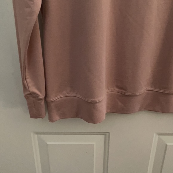 Karen Kane Long Sleeve Rayon Blend Pullover - Picture 4 of 8